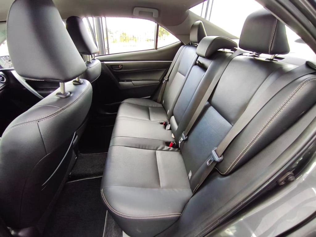 TOYOTA Corolla - Foto