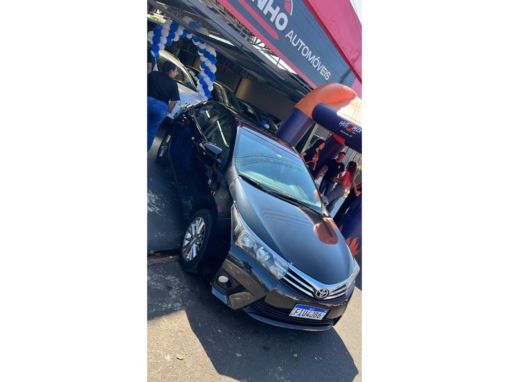 TOYOTA Corolla - Foto