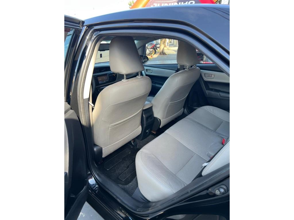 TOYOTA Corolla - Foto