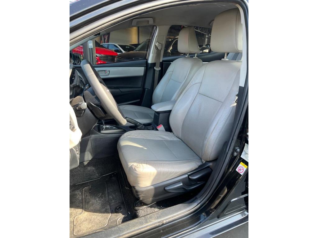 TOYOTA Corolla - Foto