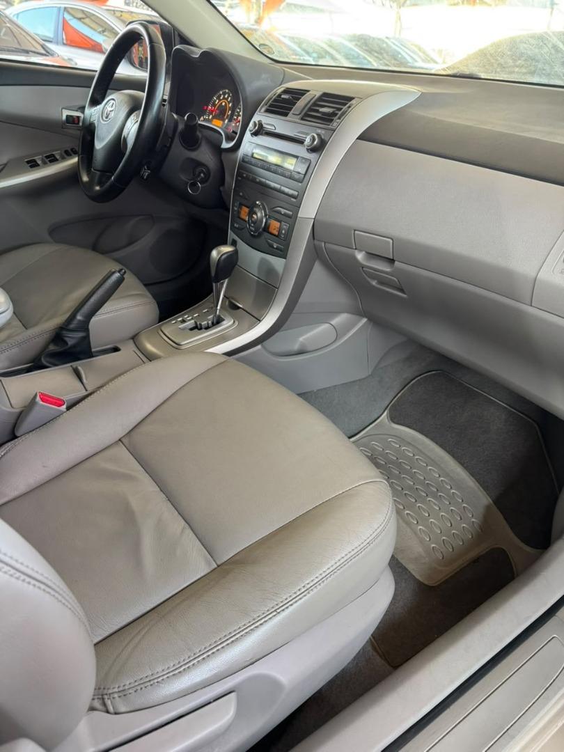 TOYOTA Corolla - Foto