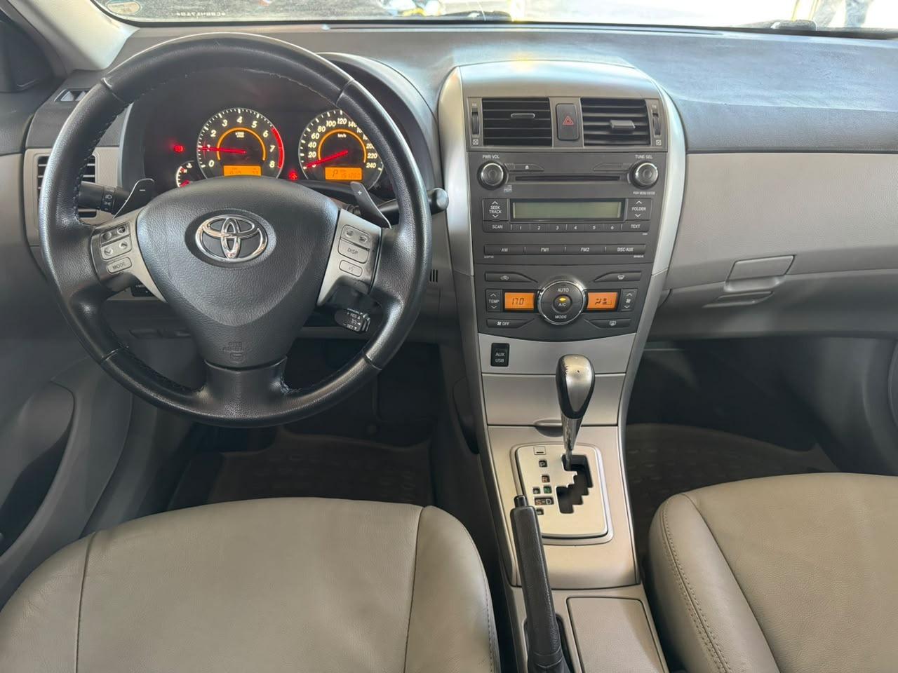 TOYOTA Corolla - Foto