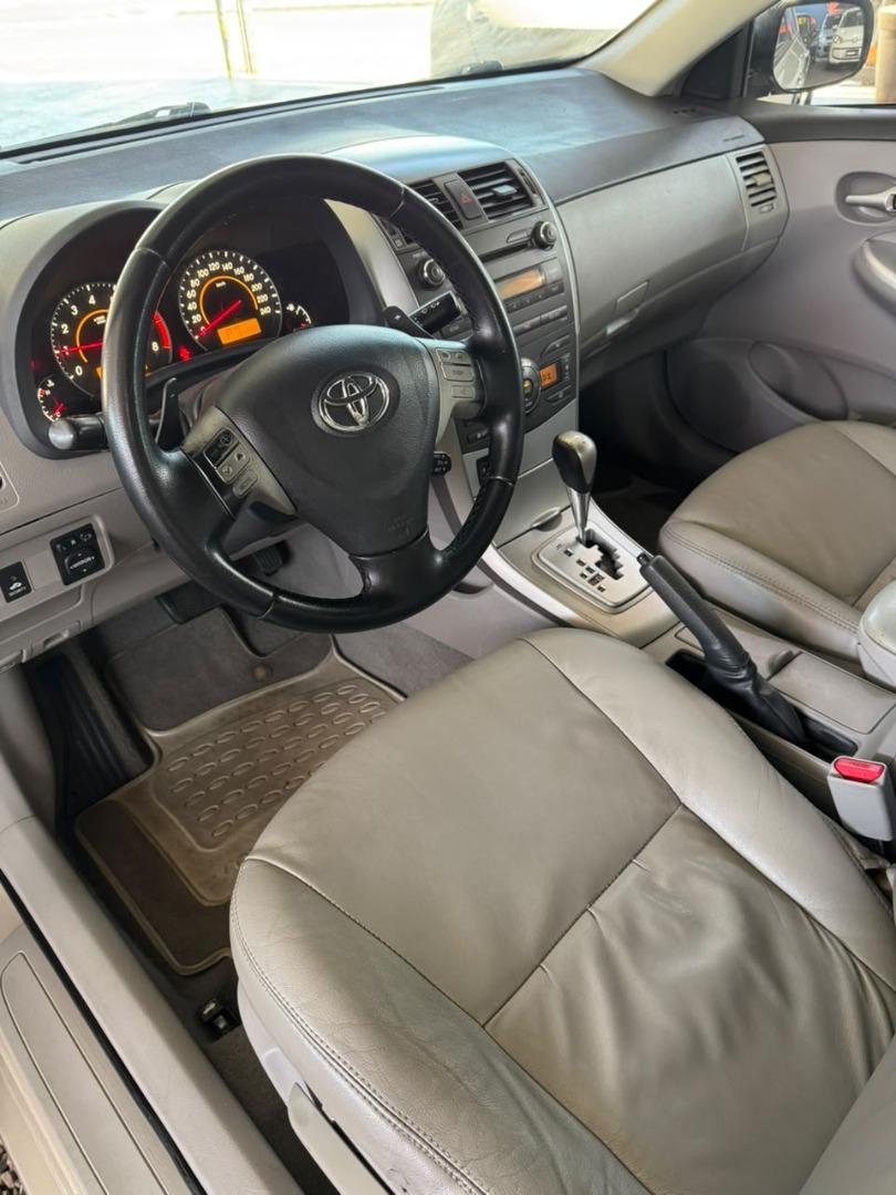 TOYOTA Corolla - Foto