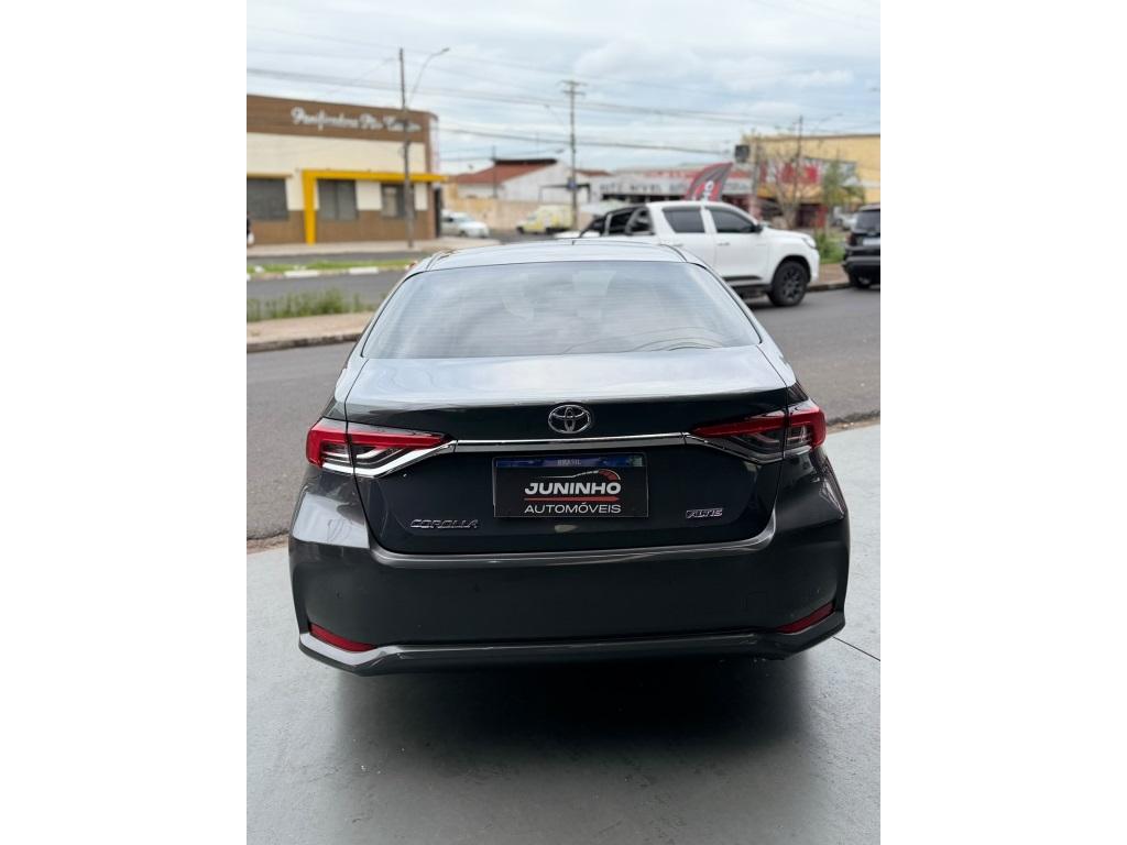 TOYOTA Corolla - Foto