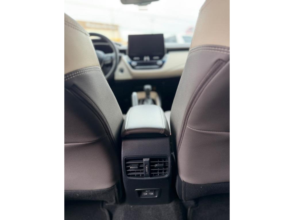 TOYOTA Corolla - Foto