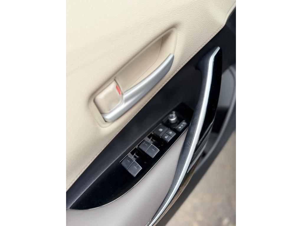 TOYOTA Corolla - Foto