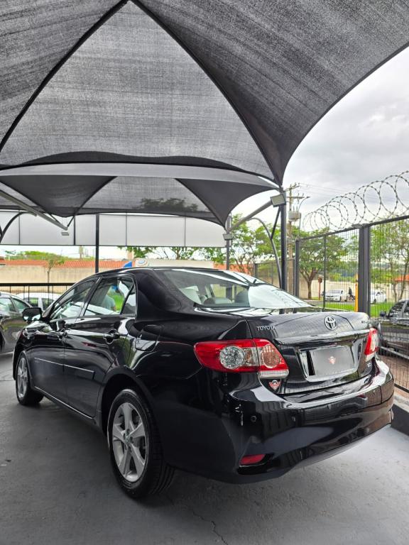 TOYOTA Corolla - Foto