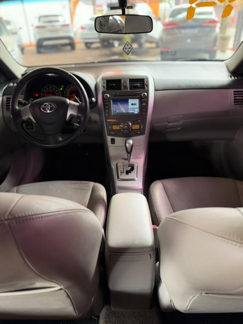 TOYOTA Corolla - Foto
