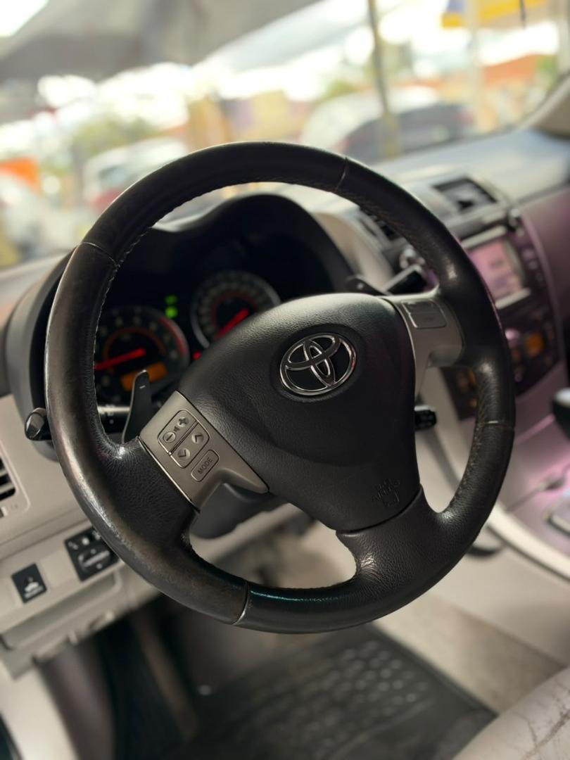 TOYOTA Corolla - Foto