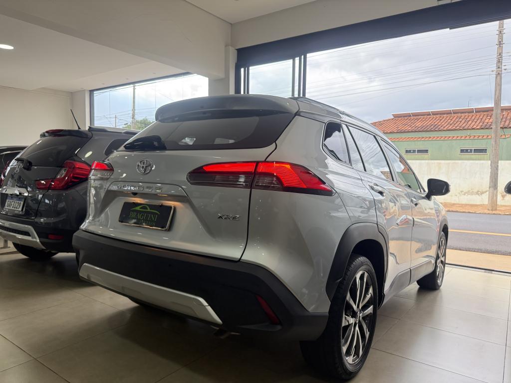 TOYOTA Corolla Cross - Foto
