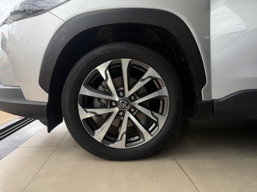 TOYOTA Corolla Cross - Foto