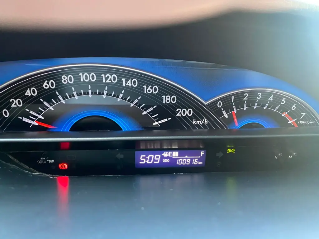 TOYOTA Etios Hatch - Foto