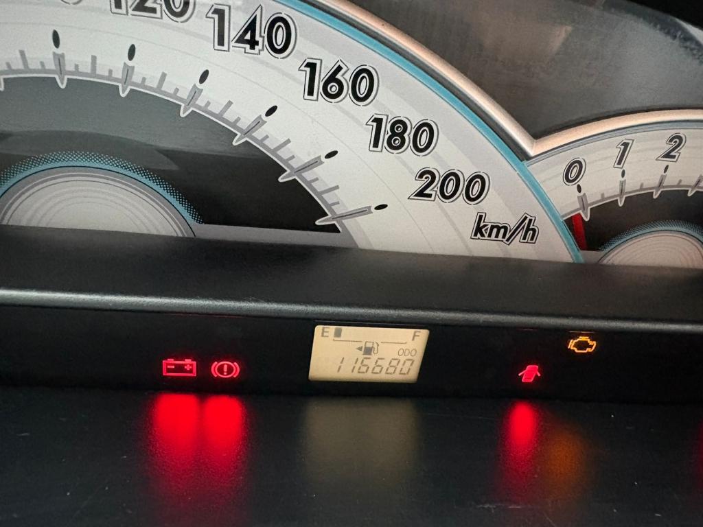 TOYOTA Etios Hatch - Foto