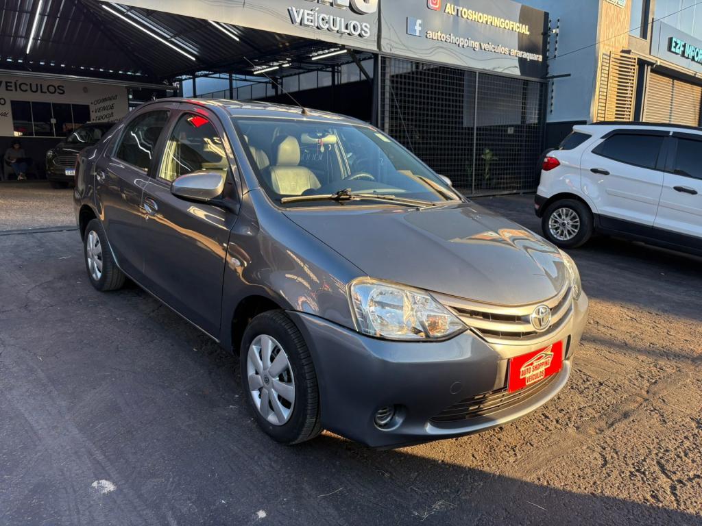 TOYOTA Etios Sedan