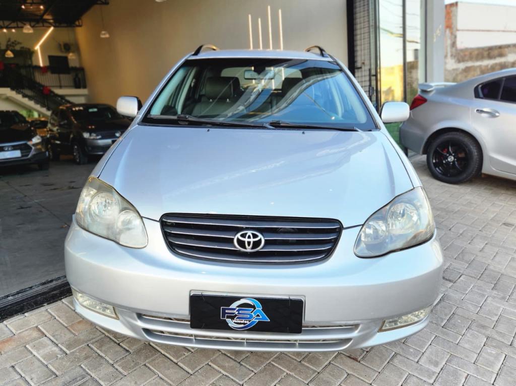 TOYOTA Fielder - Foto