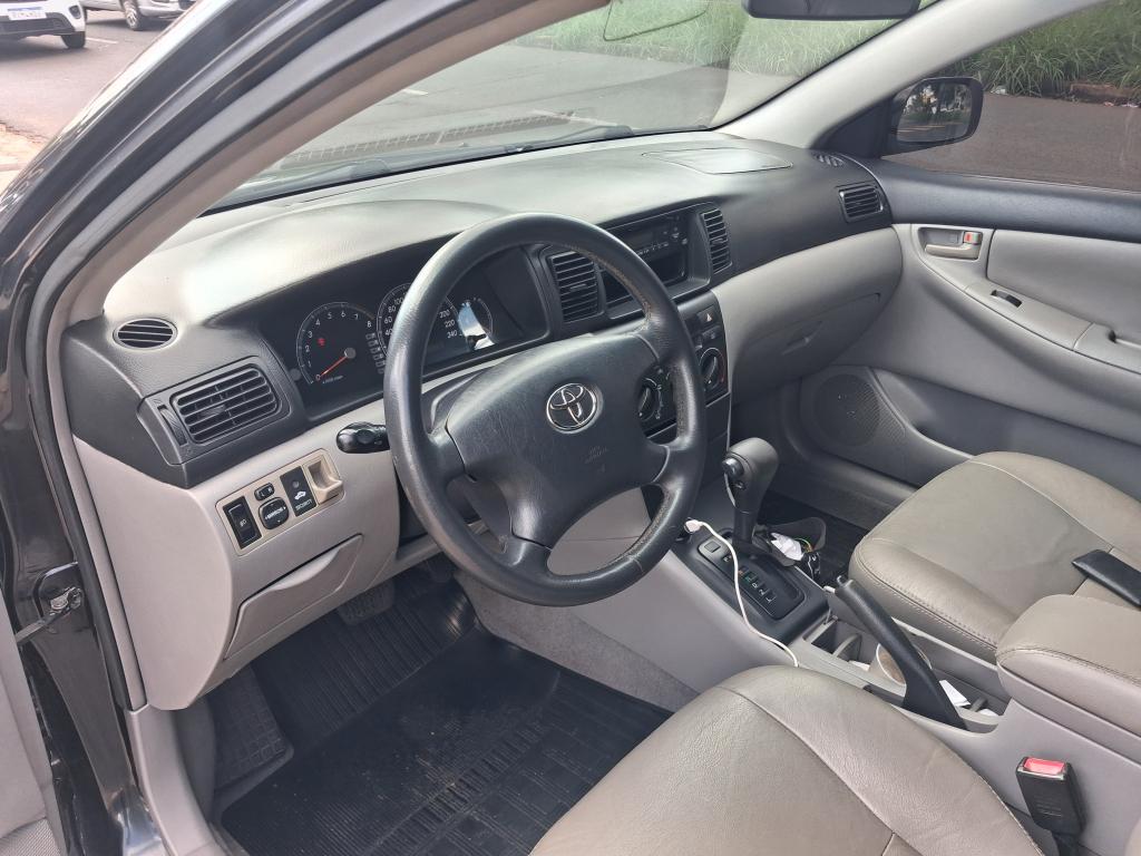 TOYOTA Fielder - Foto