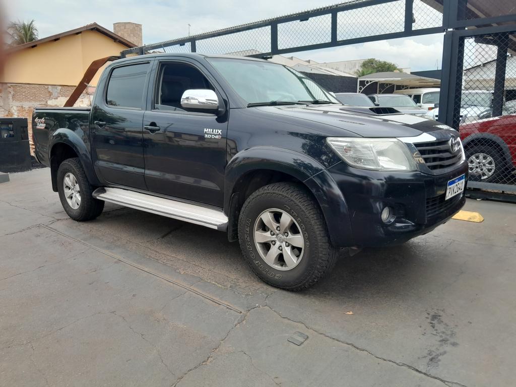 TOYOTA Hilux Caminhonete - Foto