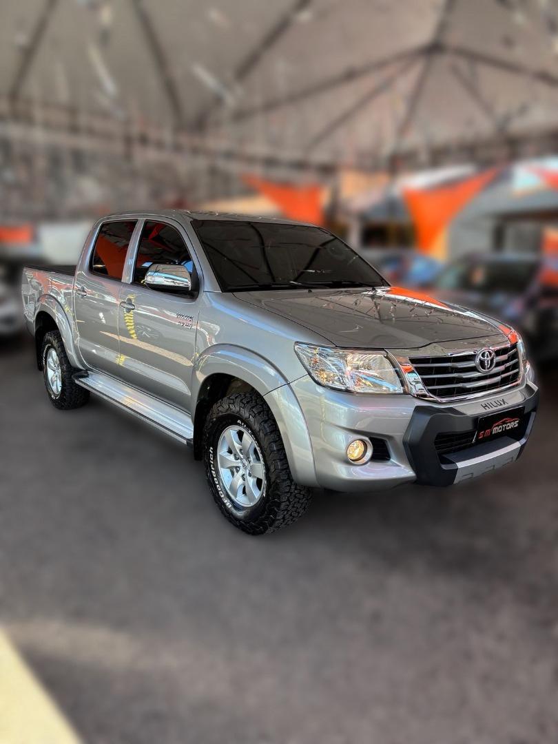 TOYOTA Hilux Caminhonete - Foto