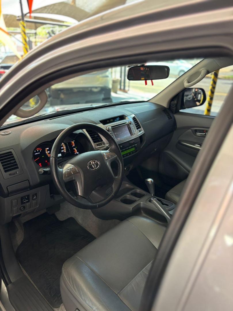 TOYOTA Hilux Caminhonete - Foto