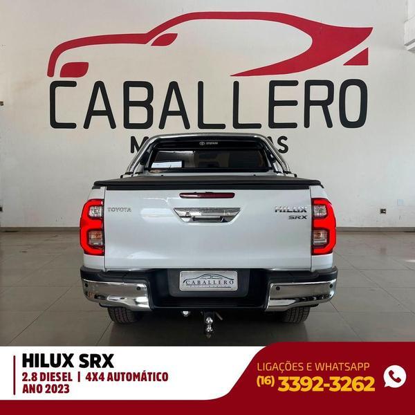 TOYOTA Hilux Caminhonete - Foto