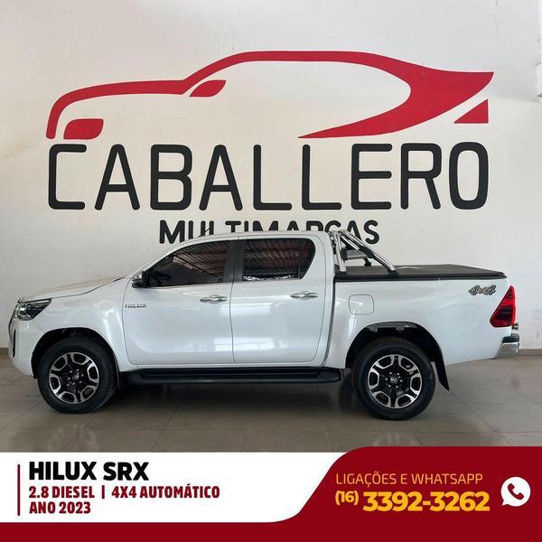 TOYOTA Hilux Caminhonete - Foto
