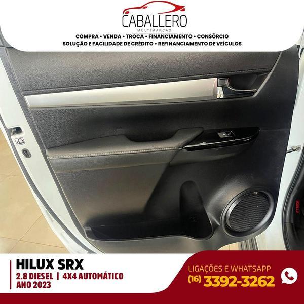 TOYOTA Hilux Caminhonete - Foto