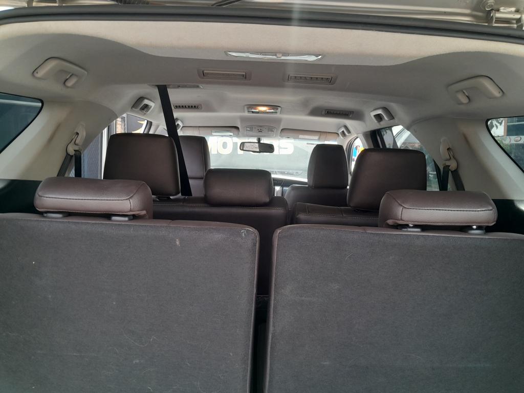 TOYOTA Hilux SW4 - Foto