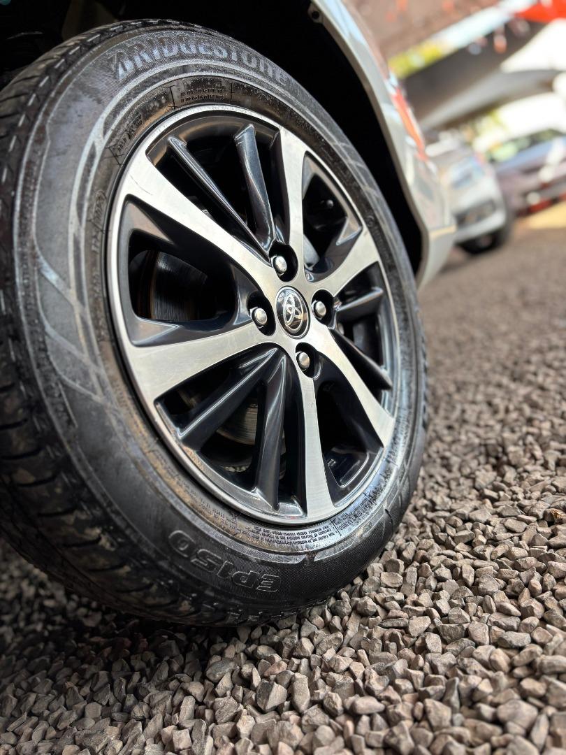 TOYOTA Yaris Hatch - Foto