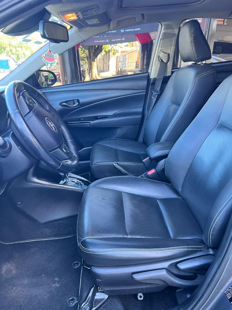 TOYOTA Yaris Hatch - Foto