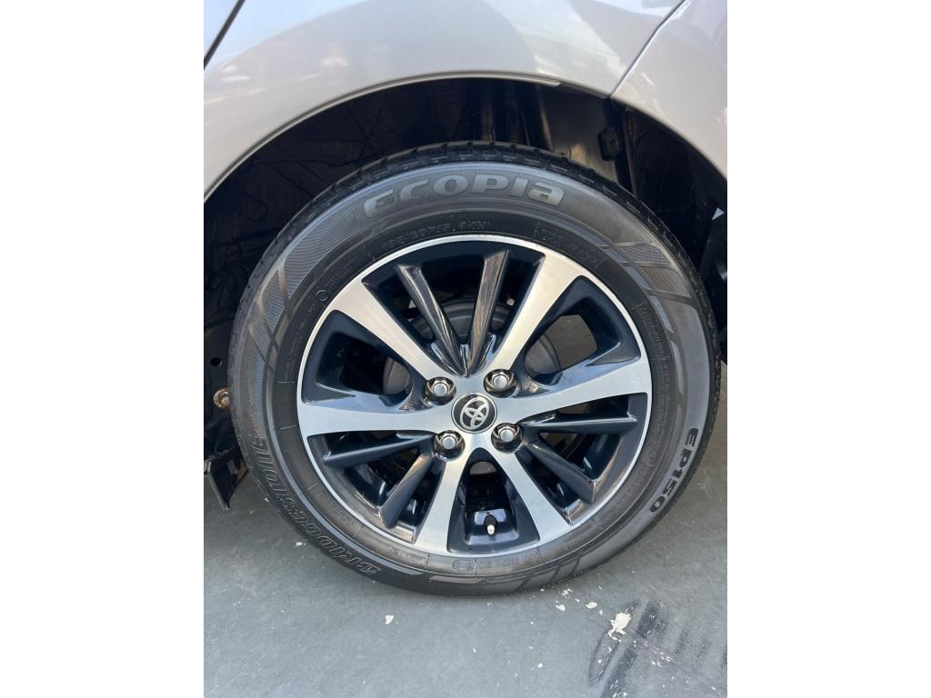 TOYOTA Yaris Hatch - Foto