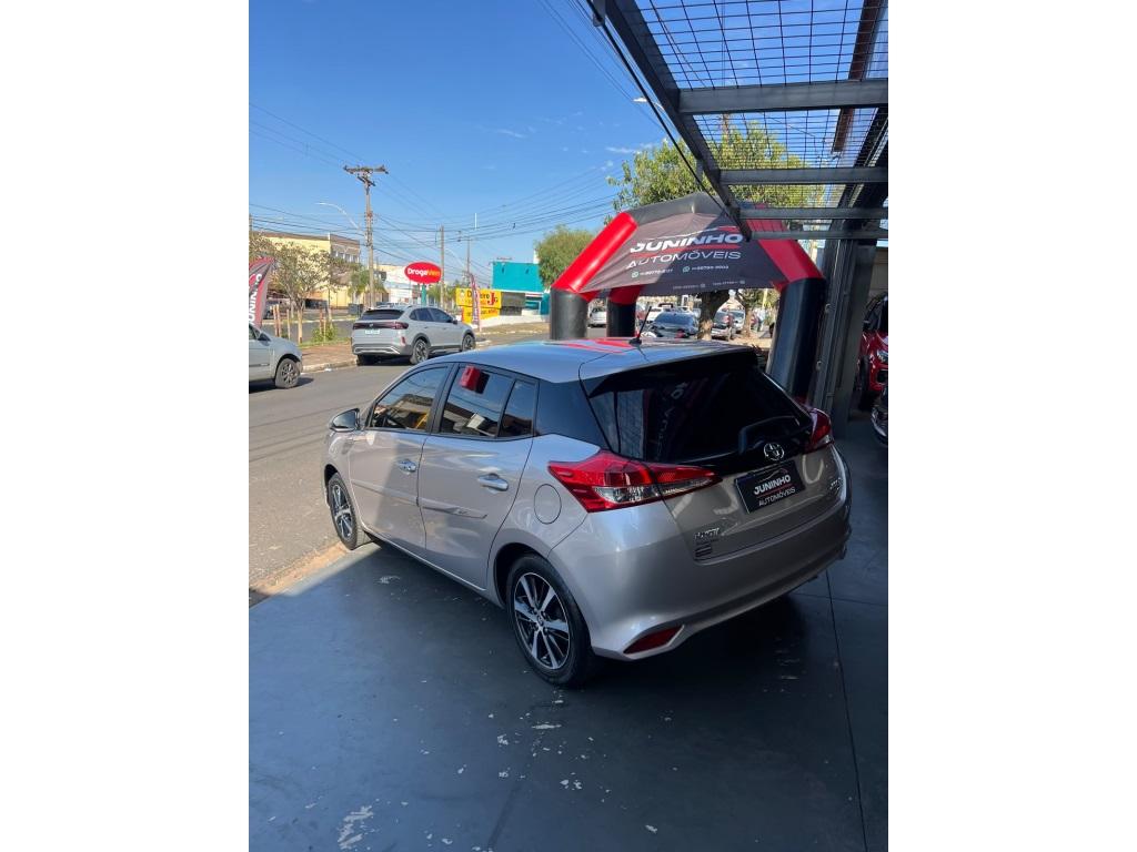 TOYOTA Yaris Hatch - Foto