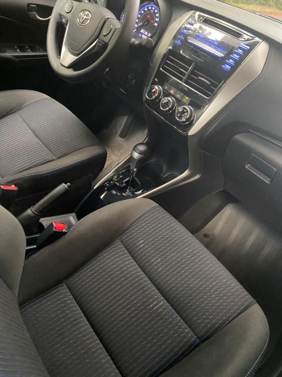TOYOTA Yaris Sedan - Foto