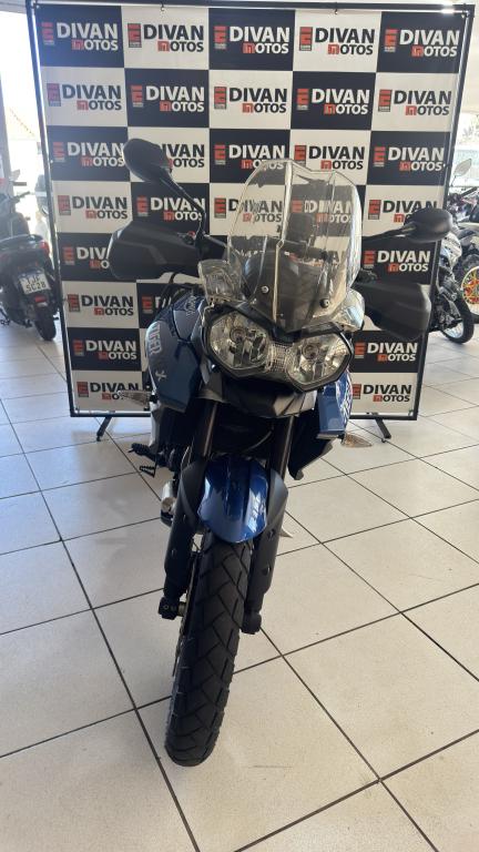 TRIUMPH Tiger 800 - Foto
