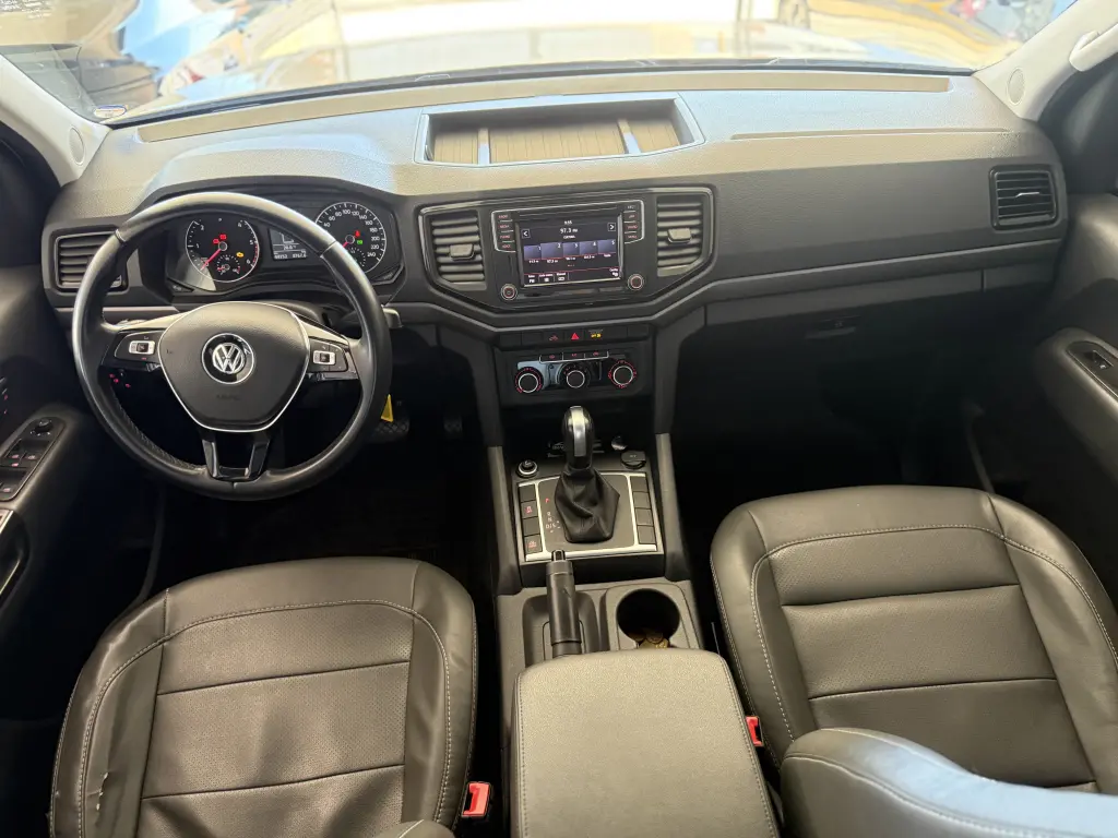 VOLKSWAGEN Amarok - Foto