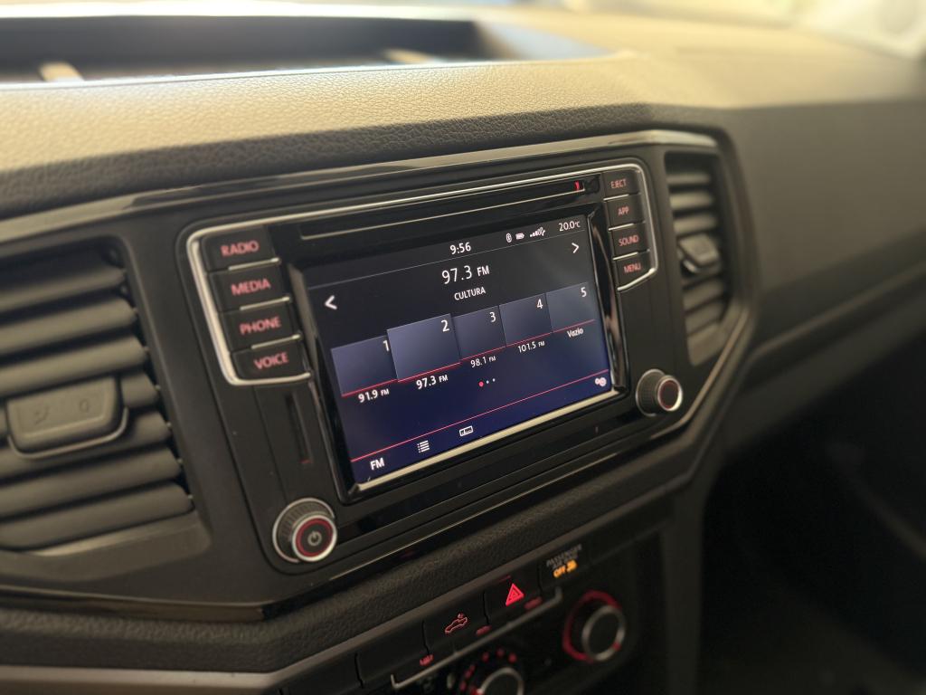 VOLKSWAGEN Amarok - Foto