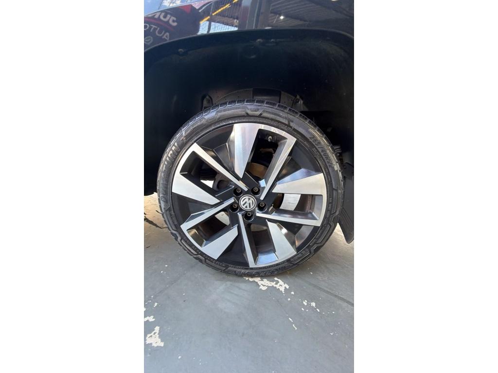 VOLKSWAGEN Amarok - Foto