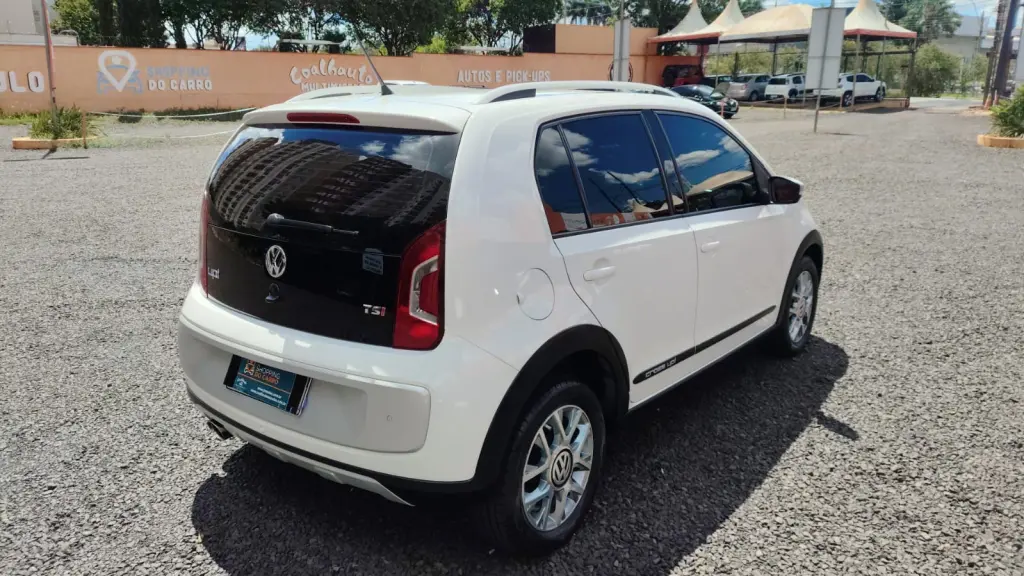 VOLKSWAGEN Cross UP - Foto