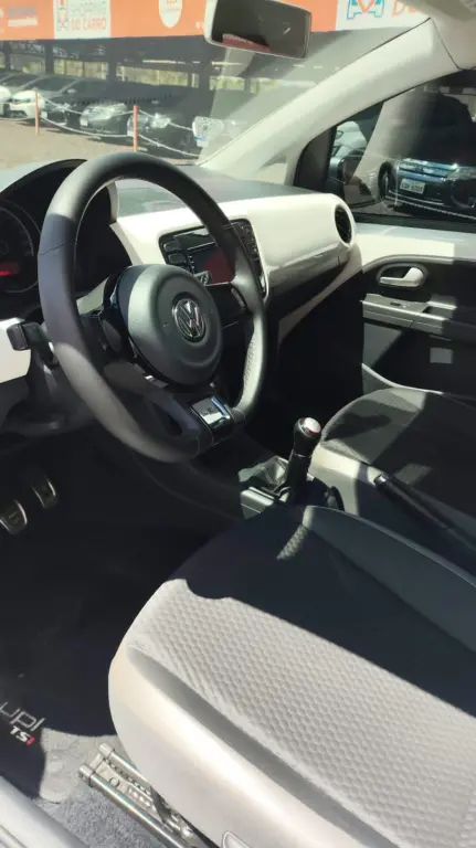 VOLKSWAGEN Cross UP - Foto