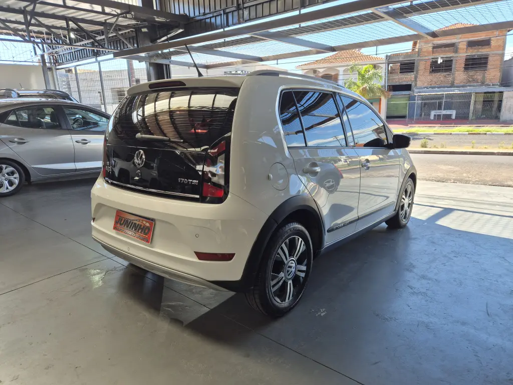 VOLKSWAGEN Cross UP - Foto
