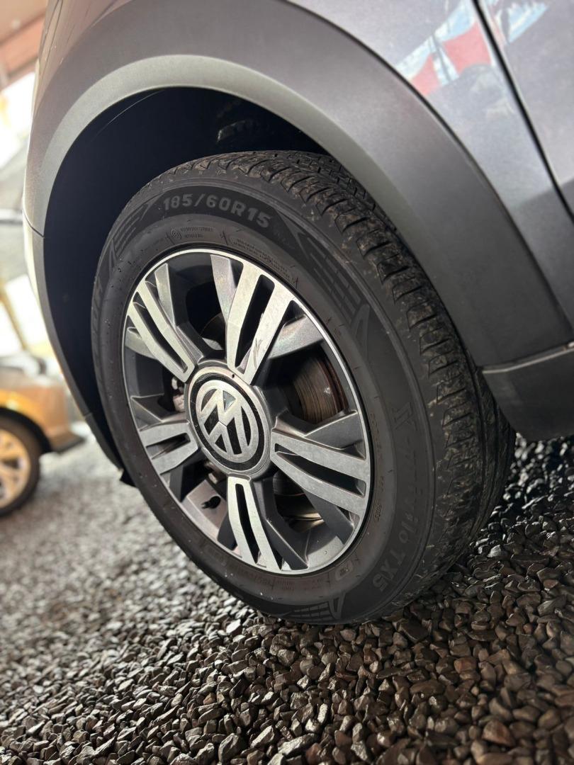 VOLKSWAGEN Cross UP - Foto