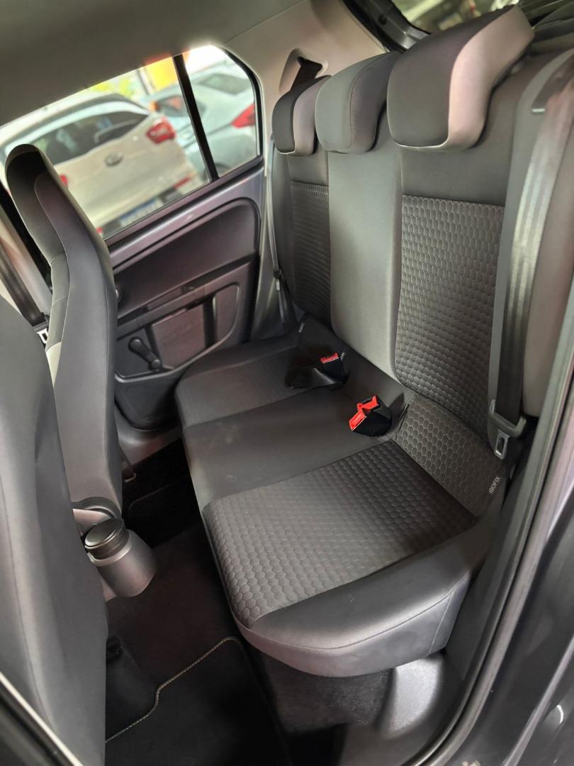 VOLKSWAGEN Cross UP - Foto