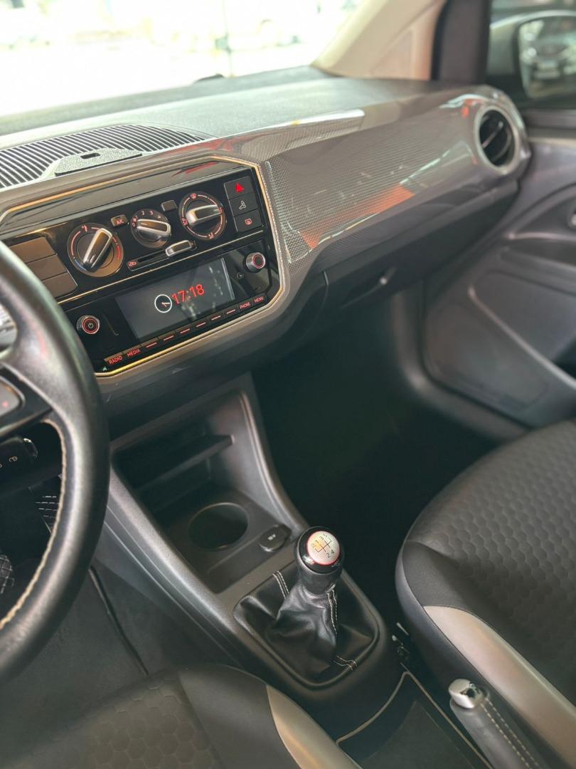 VOLKSWAGEN Cross UP - Foto