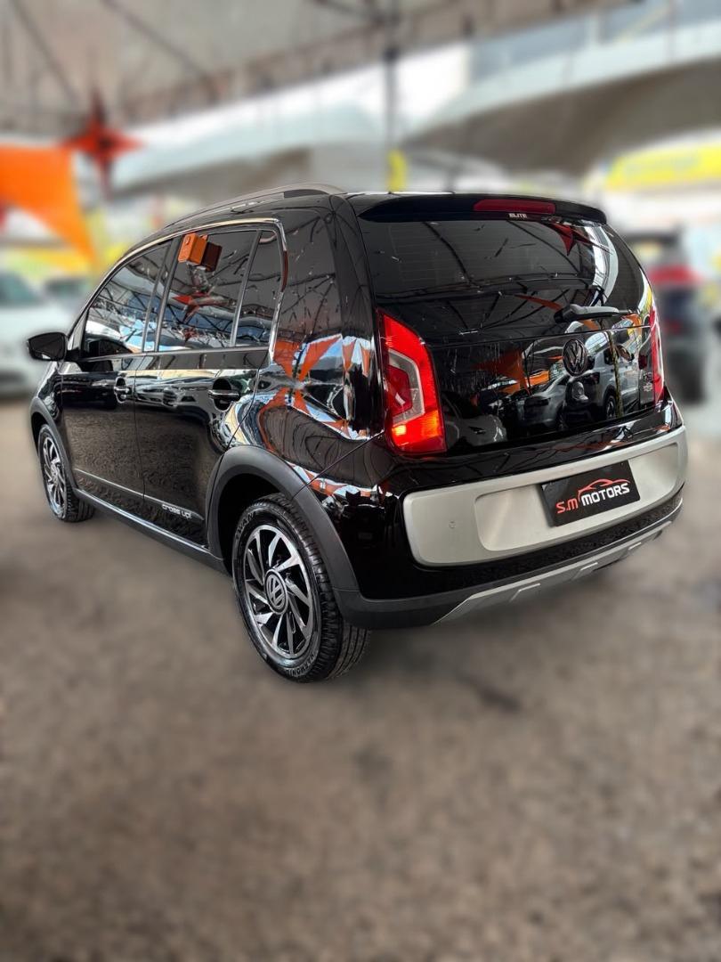 VOLKSWAGEN Cross UP - Foto