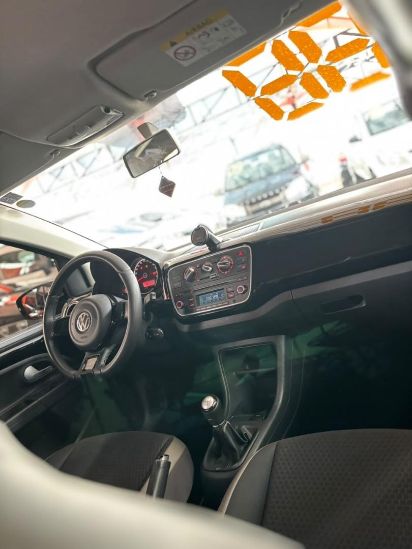 VOLKSWAGEN Cross UP - Foto