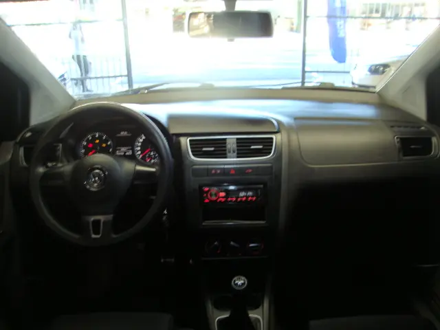 VOLKSWAGEN Crossfox - Foto