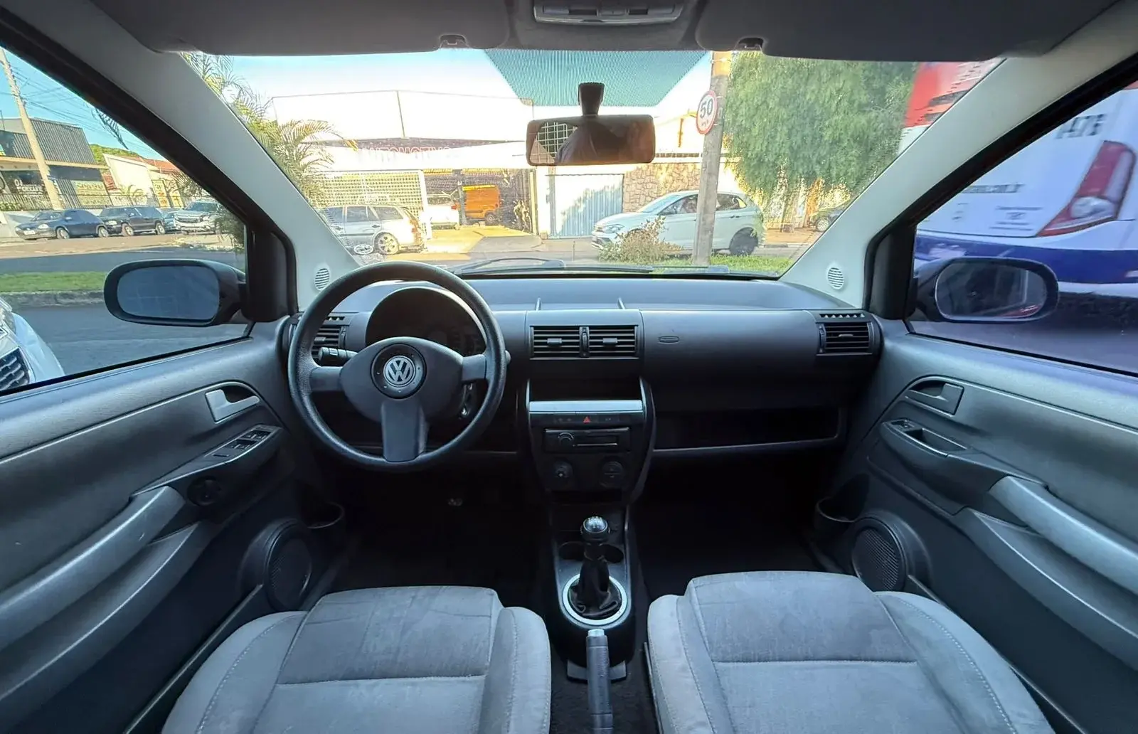 VOLKSWAGEN Crossfox - Foto