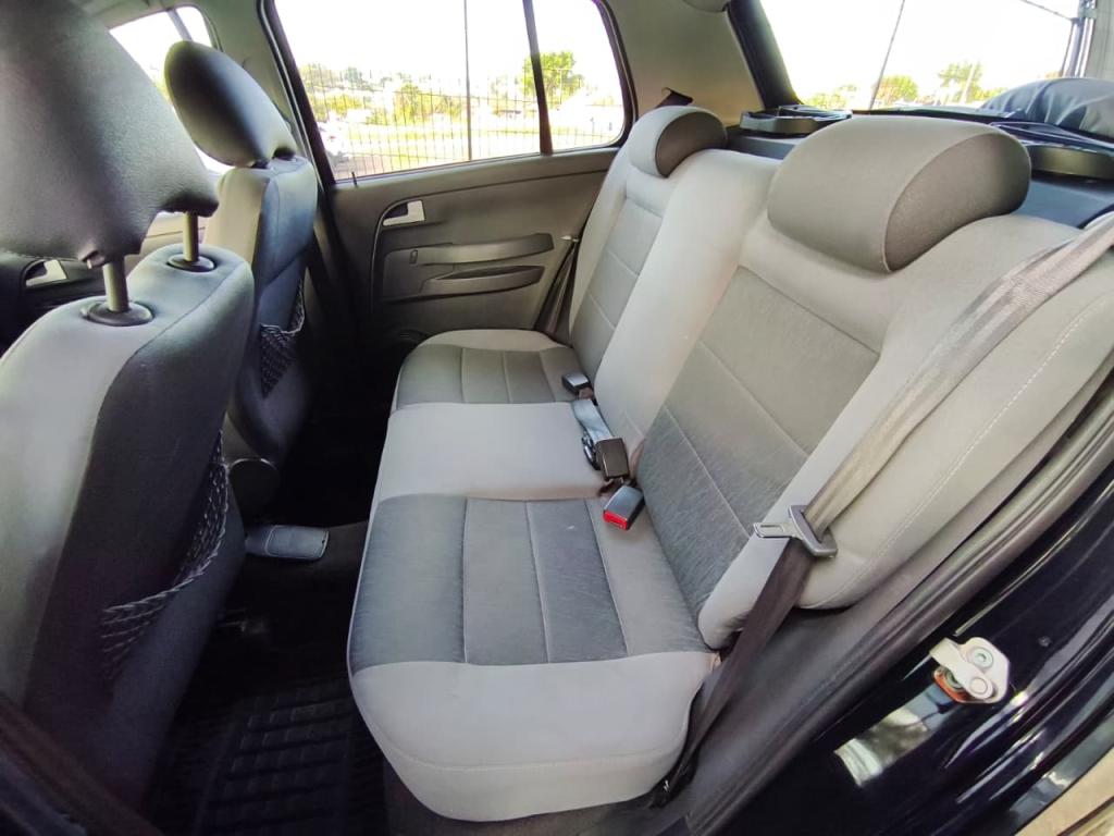 VOLKSWAGEN Crossfox - Foto