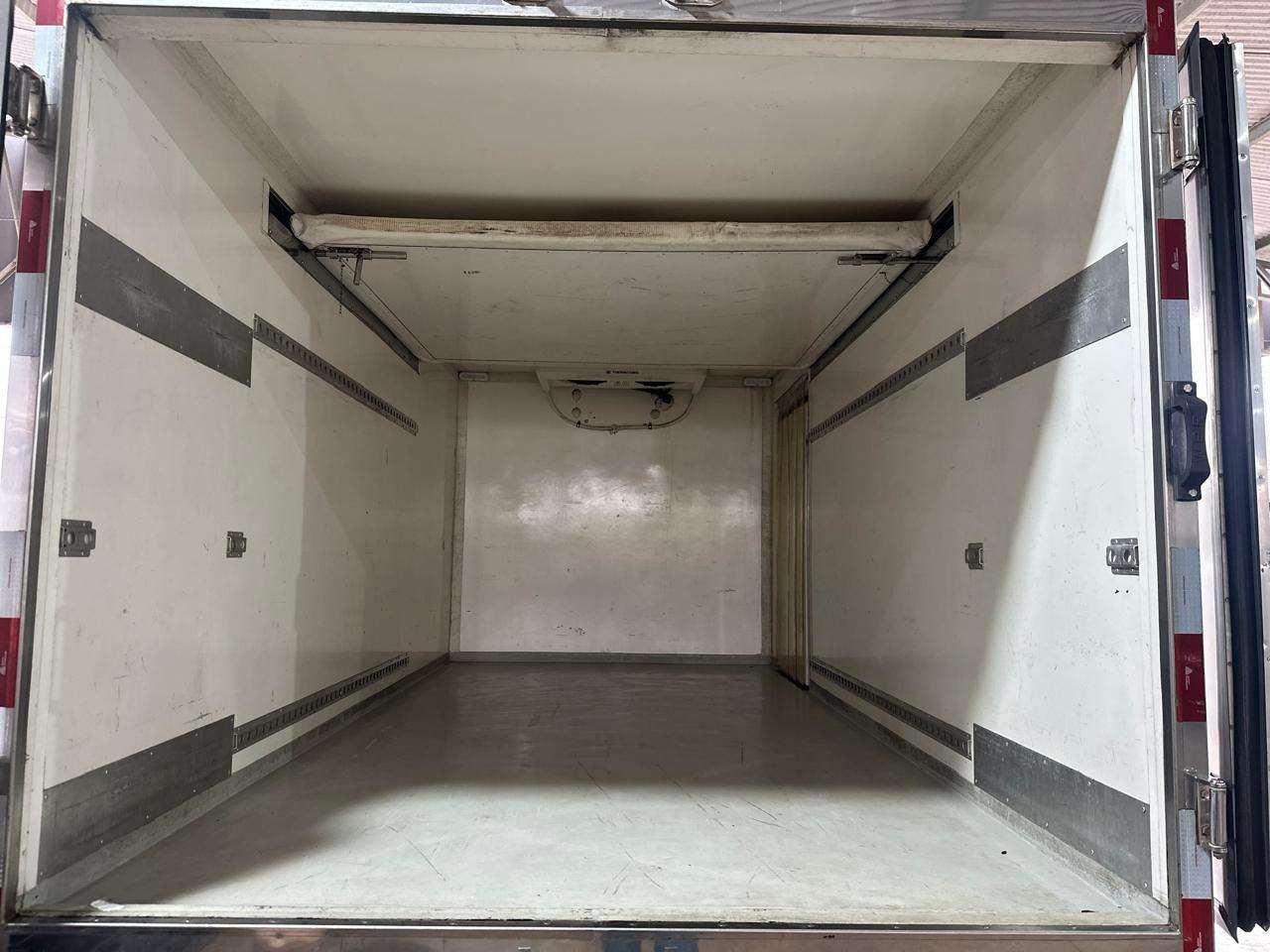 VOLKSWAGEN Delivery - Foto