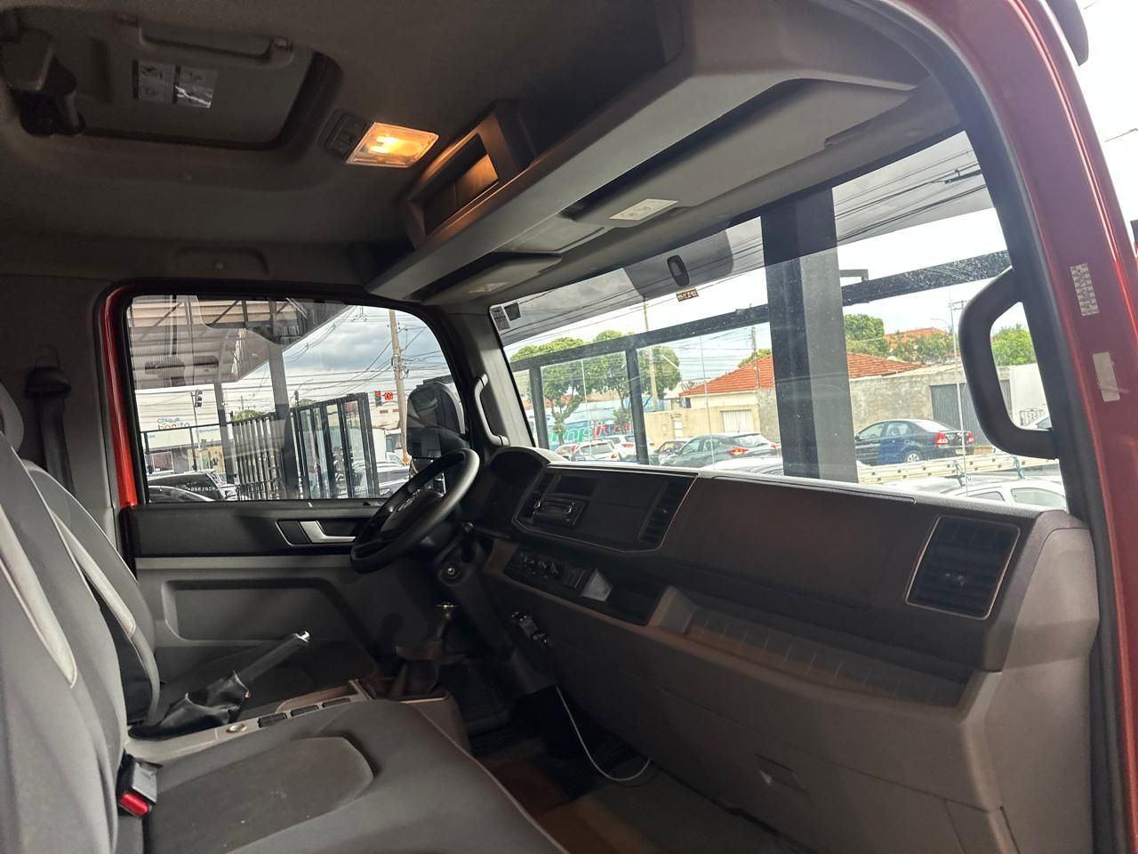 VOLKSWAGEN Delivery - Foto