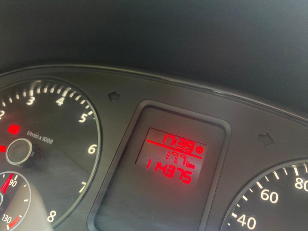 VOLKSWAGEN Fox - Foto